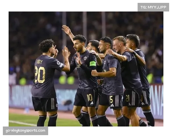 欧冠新赛制下竞争激烈 传统豪门与黑马球队并存